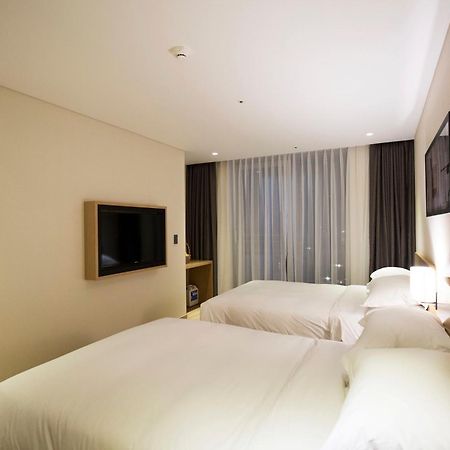 בוסאן Best Western Haeundae Hotel מראה חיצוני תמונה